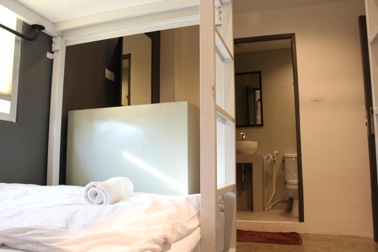 Bed 4-Bed Female Dormitory Room